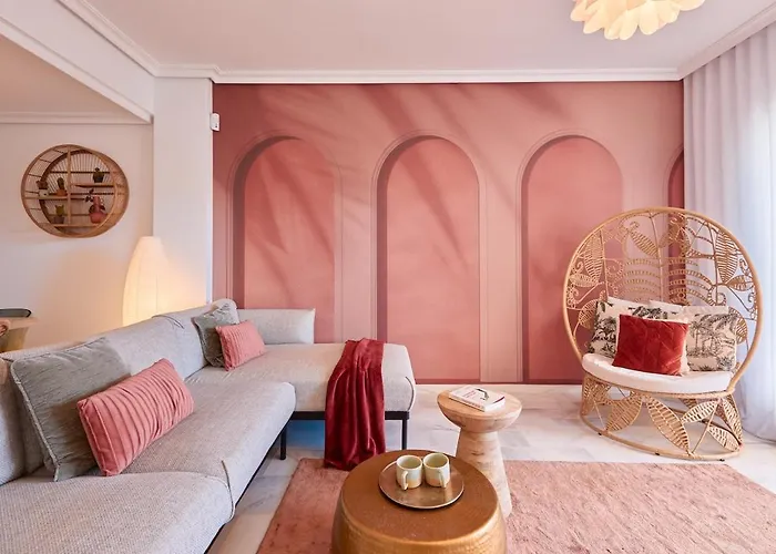 Old Town Penthouse - By Welcomely *