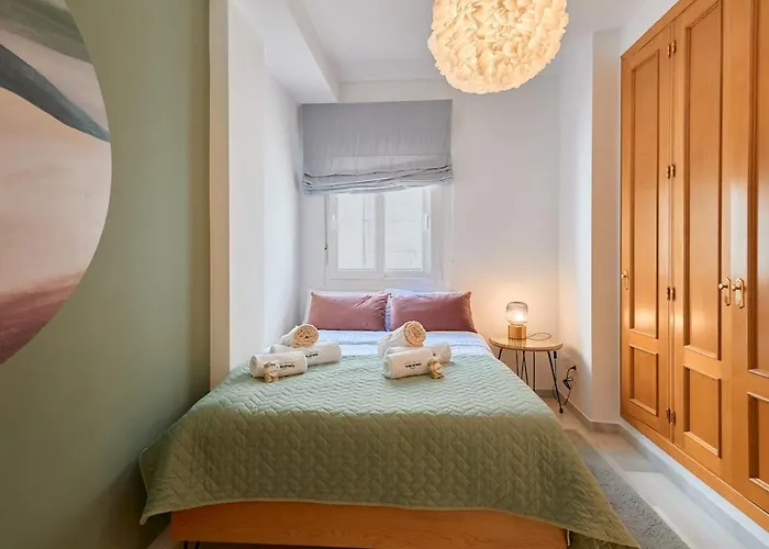 Old Town Penthouse - By Welcomely Apartment